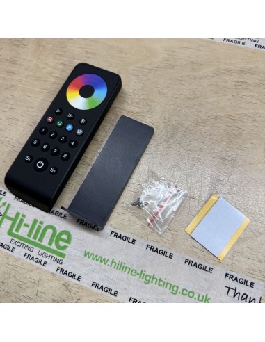 rs8-rf-fernbedienung-wandhalterung-magnetisch