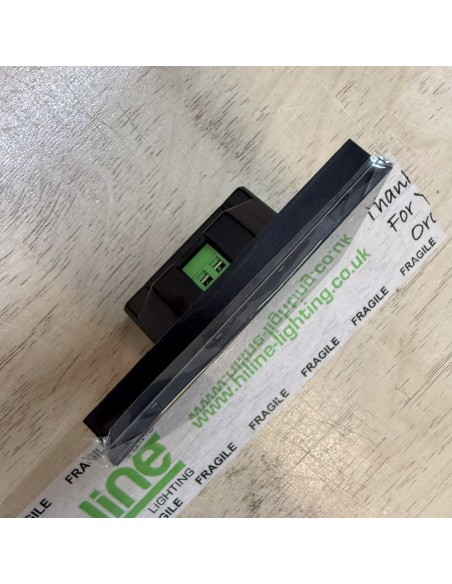 modernes Touchpanel Dimmer für einfarbige LED Streifen