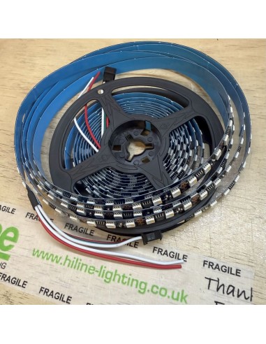 rgbw-pixel-led-streifen-12v-5m-rolle