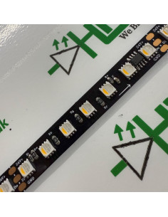 rgbw-pixel-led-streifen-24v-5m-roll 2