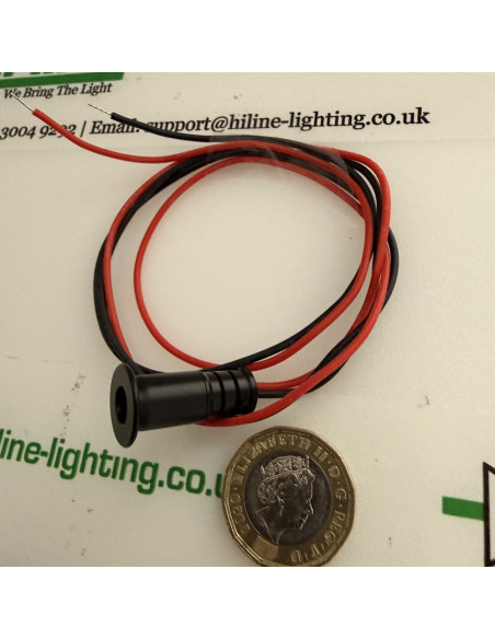 Schwarzer 30 Grad 10mm Mini LED Einbaustrahler Vorderansicht