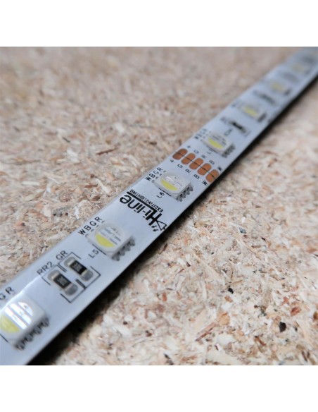 RGBW LED Strip, 60 LEDS per meter, 5 meters roll, 300LEDS, 24V non waterproof 