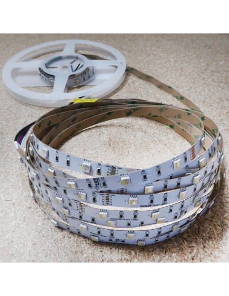 RGBW LED Strip, 60 LEDS per meter, 5 meters roll, 300LEDS, 24V non waterproof 