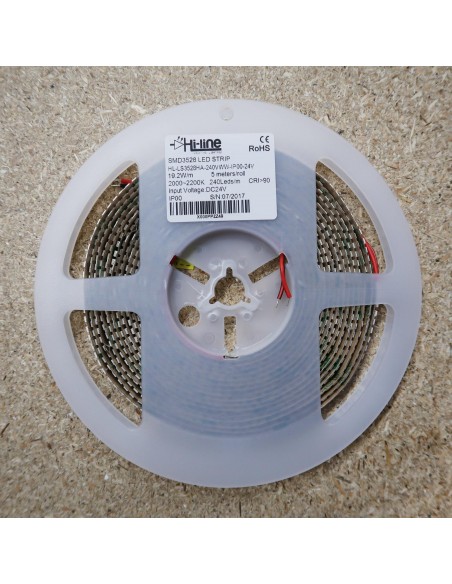 Warmweißer LED Streifen CRI90 2100K