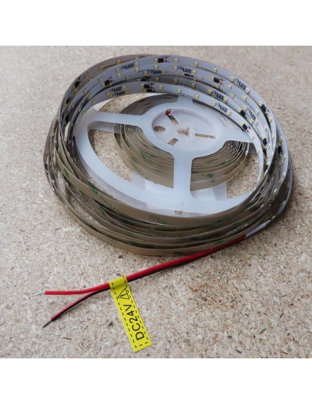 24V super bright white LED strip light 60LED/M SMD2835 24V 10M roll cove tape