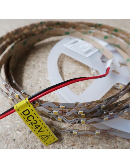 Bendable LED strip