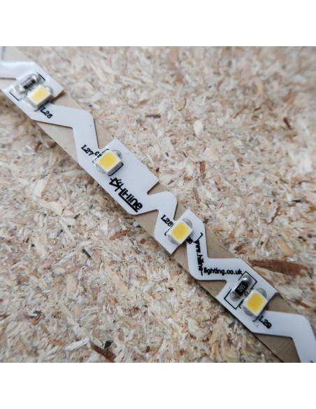 Hochbiegsamer Naturweißer LED-Streifen 24V-14,4W/m IP65-PU CRI80 SMD2835