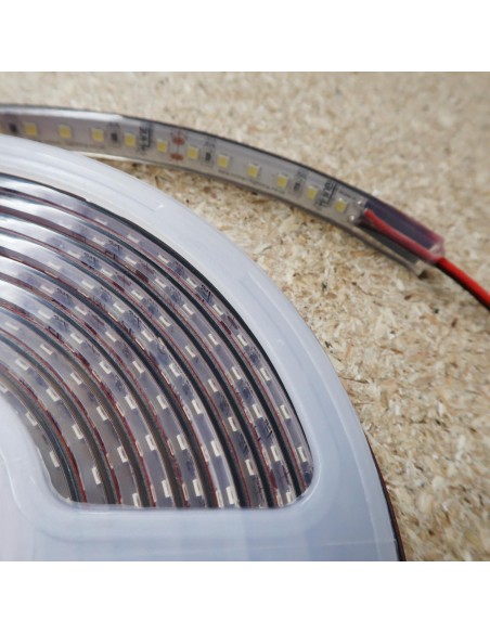 IP68 Cool White LED Strip 24V 28.8W/m CRI80 SMD2835