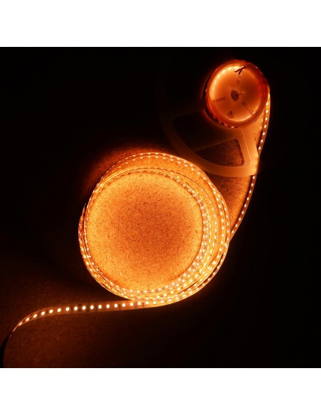 Extra Warmweißer LED-Streifen 2400K