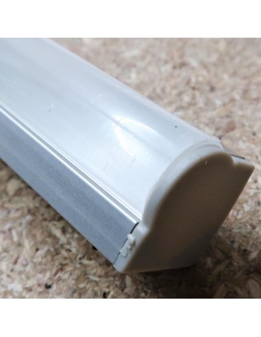 Led channel extrusion for mounting in corners optic Lens 60°