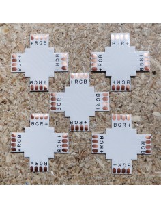 RGB strip cross connector