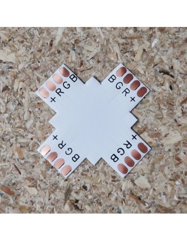 RGB strip cross connector