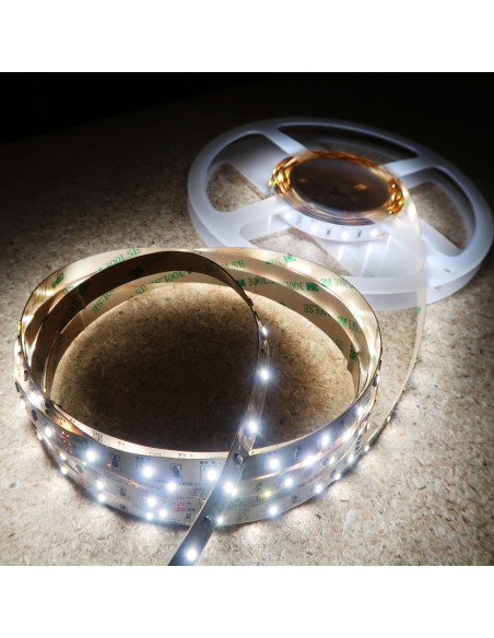 Tunable white LED strip 120 LEDs per meter 14.4W