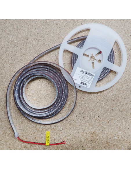  IP67 5m Kaltes Weiß LED Streifen 24V 4.8 W / m