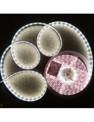 IP67 Cool White LED Strip 24V 4.8W/m