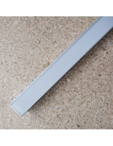Trimless recessed LED profile extrusion