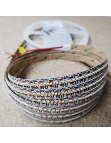 700 LEDs/m 6000K LED streifen 24V 24 w/m IP00 CRI90 SMD 2110 5m rolle