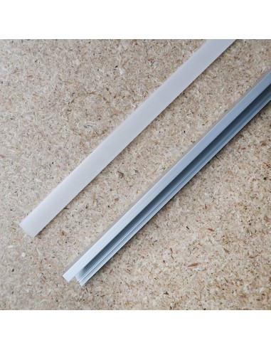 Eckprofil bzw. Winkelprofil 1m inkl. Abdeckung