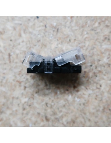 Strip to wire connector for high density 12mm IP00 single colour LED strips