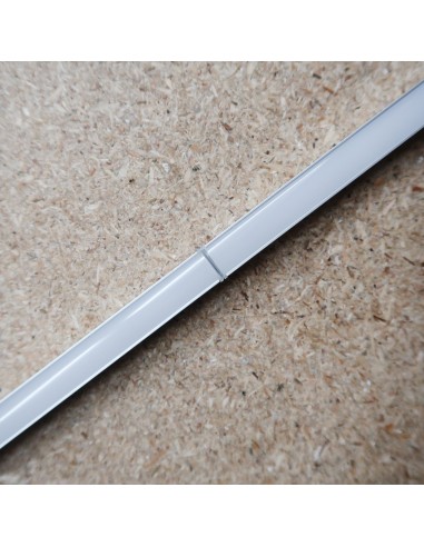 Seemless Joint connector for slimline under cabinet lighting