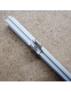 Federclip für HL-4938WN31 (Recessed-LED-Profil). 2