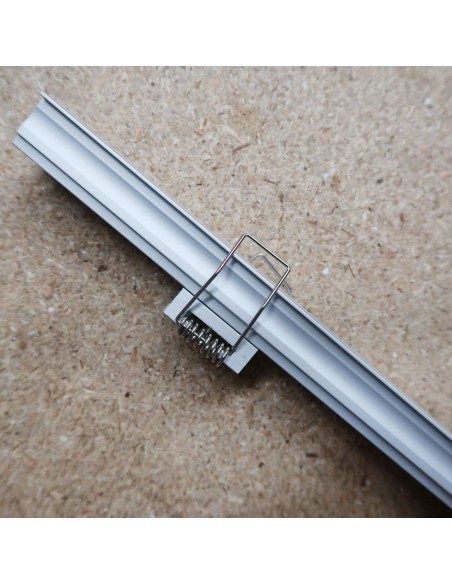 Federclip für HL-4938WN31 (Recessed-LED-Profil).