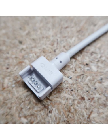 4-poliger RGB 200-mm-Stromanschluss für 12-mm-IP68-LED-Band