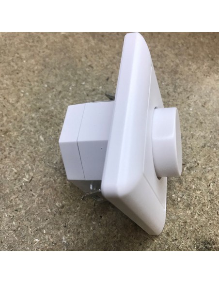 ZigBee Smart Dimmer Switch 100 - 240 Volts AC