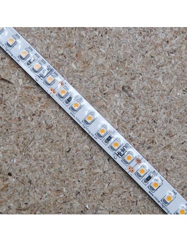 Warmweißer LED-Streifen 24V | 9,6W/m | IP65 |...