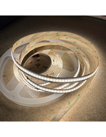 COB RGBW LED-Streifen 5m Rolle 24V – 896 LEDs/m – RGB + 2700K – CRI 90+ – IP20