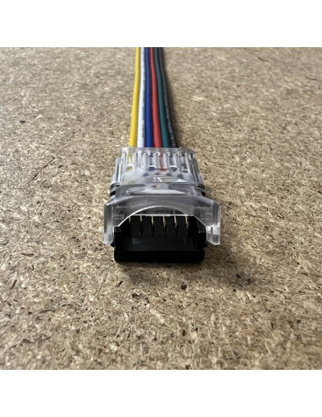 Kompakte-Abmessungen-LED-Streifen-zu-Strom-Verbinder-L24-B17-H8mm