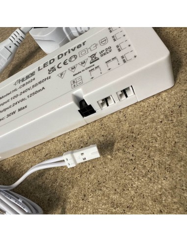 LED-Treiber-30W-24V-Dimmbar-Touch-Sensor-Kompatibel