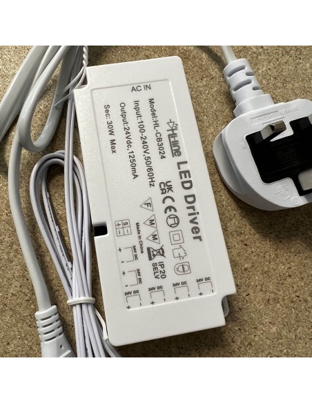 Hi-Line-24V-30W-LED-Driver-Mains-Input-DC-Output-Connector