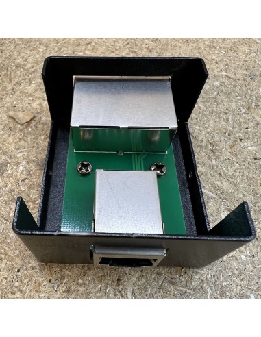 Metall-T-Box | IP40 Bewertet für RGBW MR16...