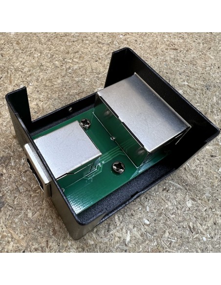 Metall-T-Box | IP40 Bewertet für RGBW MR16 LED-Downlight