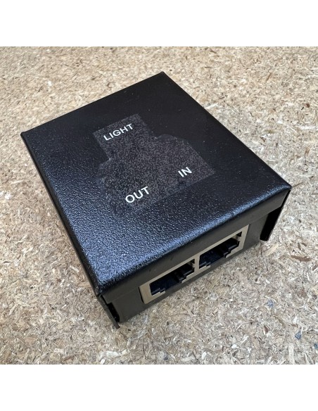 RGBW-Spotlight-Metal-T-Box-IP40-RJ45-Connection
