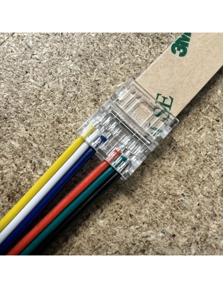 LED-Streifen Kabelinstallation 15cm