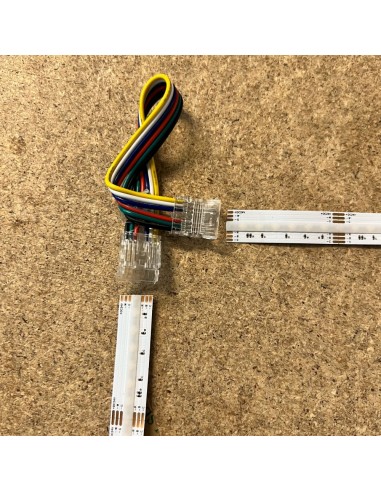 LED-Strip-Angle-Connection