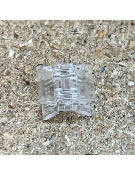 RGBW_COB_LED_Connector_Closeup