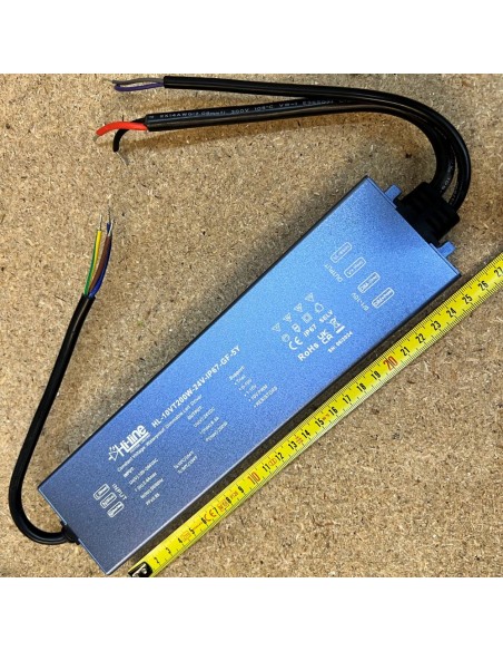 premium-hybrid-led-treiber-24v-200w-ip67