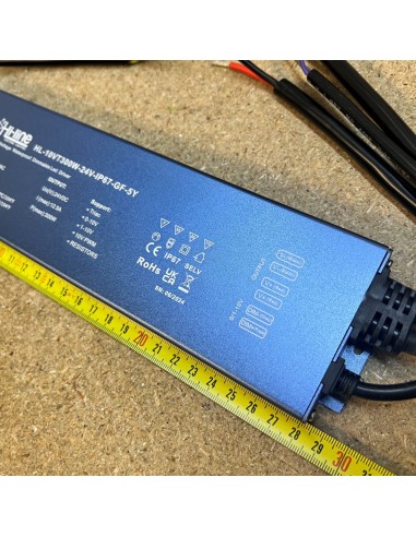 dimmbarer-led-treiber-24v-300w-ip67-premium-hybrid-serie
