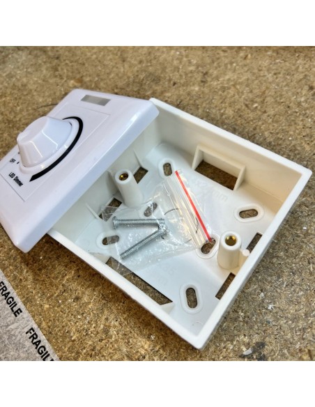 DC to DC 12-24V Wall-Mount Dimmer, 10A - Entry-Level Budget Series