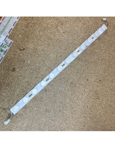 Cuttable-Side-lit-LED-Bar-for-Light-Boxes