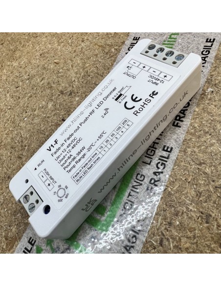V1-F LED-Streifen-Controller mit Fade-in/Fade-out und RF-Funktion
