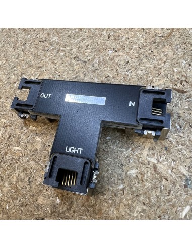 daisy-chain-t-box-connector-setup-led-downlights