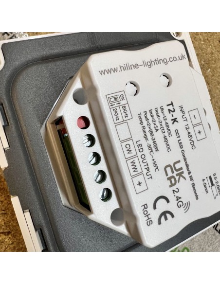 weiße-glasplatte-led-dimmer-schalter-für-tunable-white-led-streifen