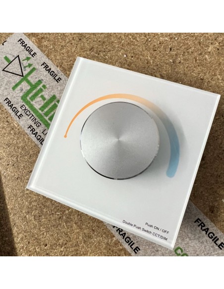 tunable-white-led-dimmer-12-48v-cct-controller-weiss-vorderansicht