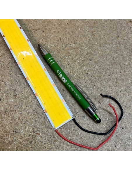 6000K linear LED strip no spots