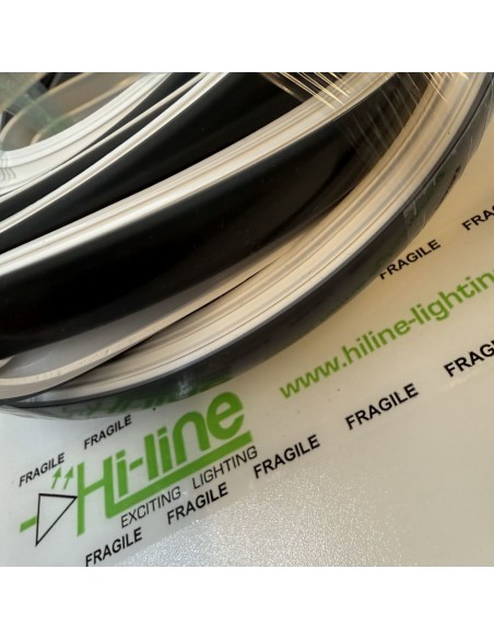 black-top-silicone-led-cover-10m